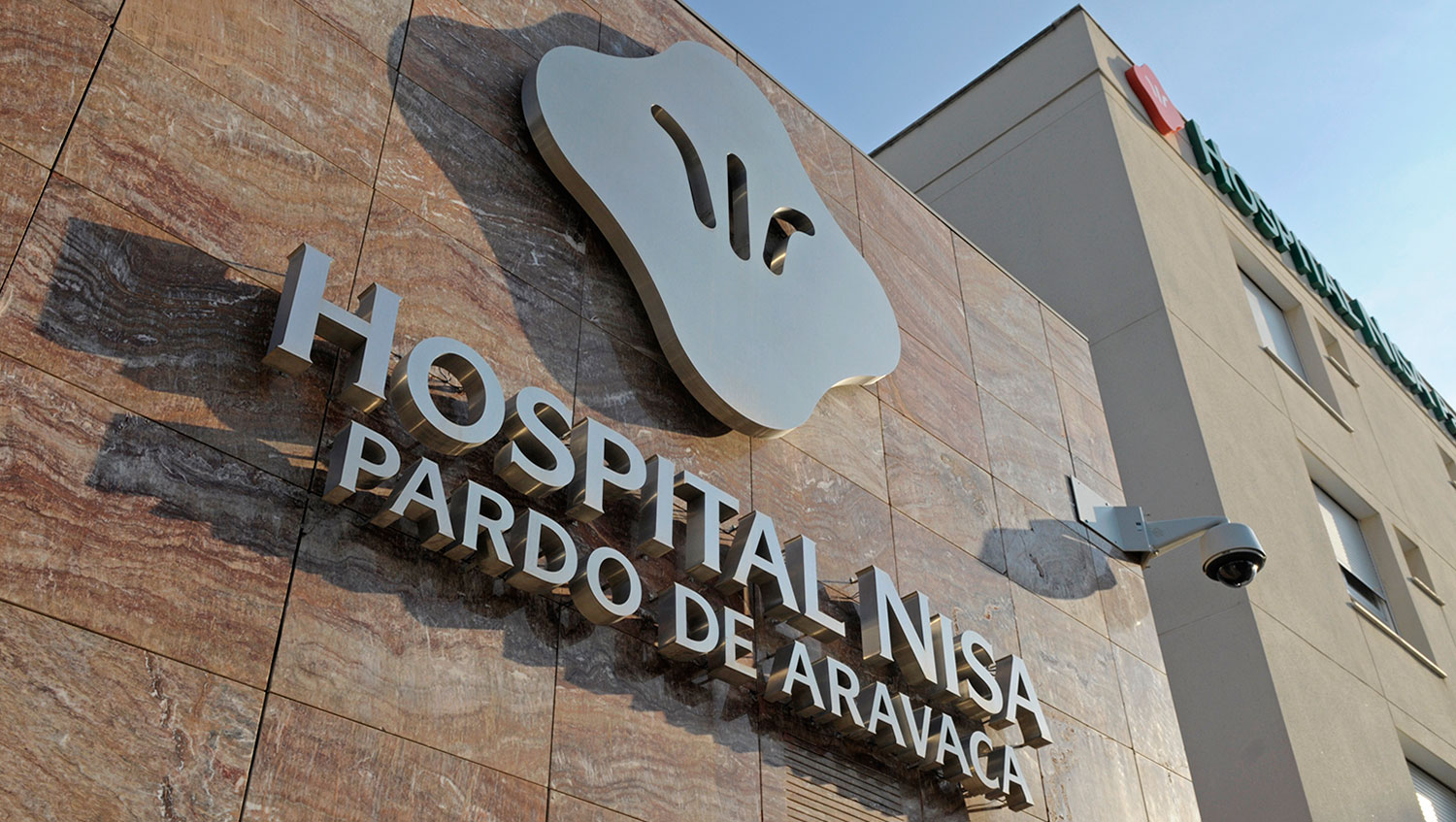 Fachada Hospital Nisa Aravaca